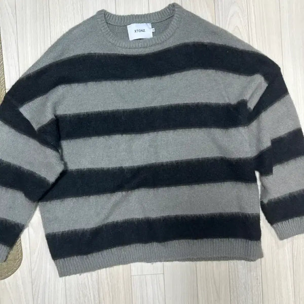 [BUNJANG] Xttonz Stripe Knit / xtonz 스트라이프 니트