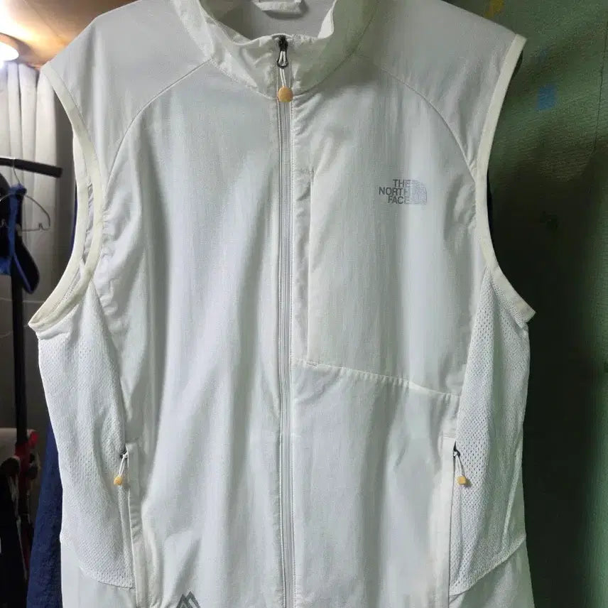 [BUNJANG] The North Face Lightweight Vest (Size 95-100) / 노스페이스 경량조끼 (95~100)