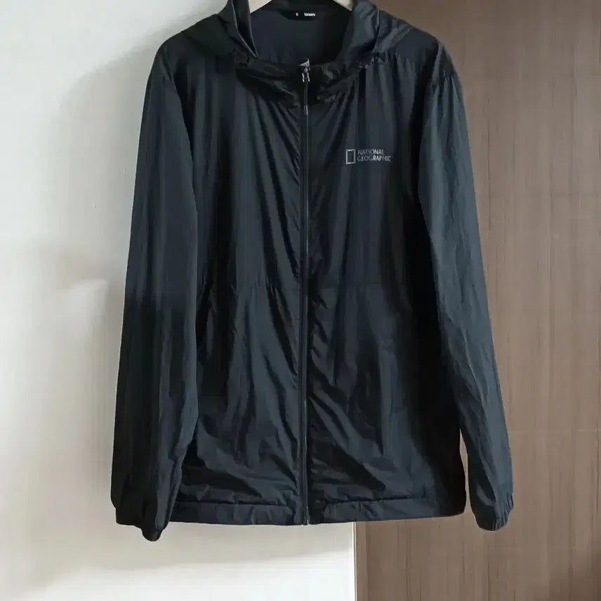 [BUNJANG] National Geographic Black Windbreaker Jumper XXL / 내셔널지오그래픽 바람막이 점퍼 블랙 2xl