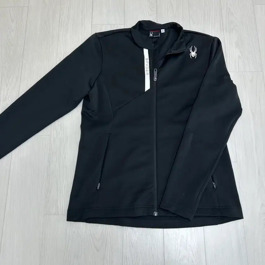 [BUNJANG] Spider Women's Fit Black Zip-Up Jacket / 스파이더 블랙 집업 자켓 여성핏