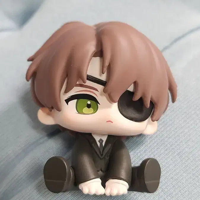 [BUNJANG] Gwedam Chulgeun Baeksahun Sitting Figure (Open Box, Photocard Included) / 괴담출근 피규어 백사헌 (현물, 박스없음, 포카있음) 모두앉아  랜덤 피