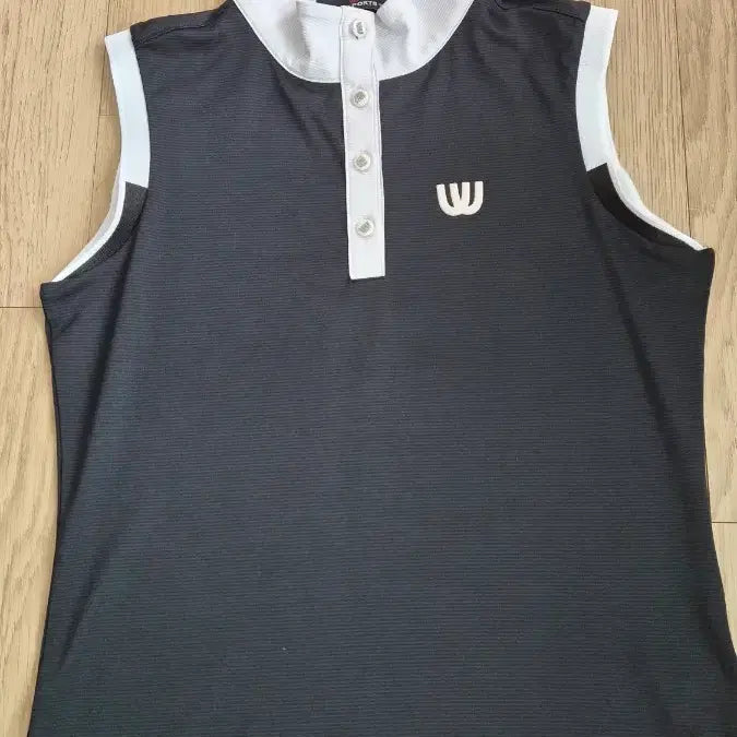 [BUNJANG] MIU GOLF Sleeveless Top / 미우골프나시