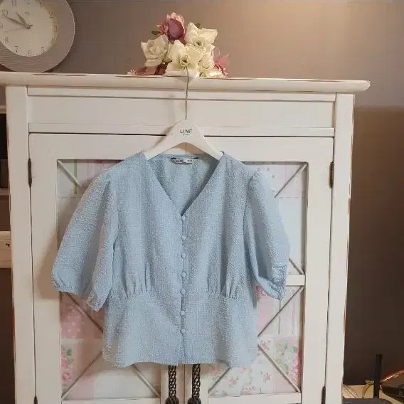 [BUNJANG] Mixxo Light Blue Blouse (Size 55-66) / 미쏘 블라우스/55-정66
