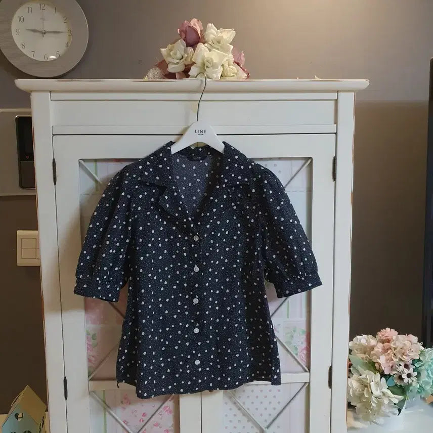[BUNJANG] Sistina Women's Polka Dot Short Sleeve Blouse / 시스티나 블라우스/55-정66