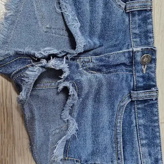 [BUNJANG] Denim Cutoff Shorts / 청바지 숏팬츠 데미지 컷팅