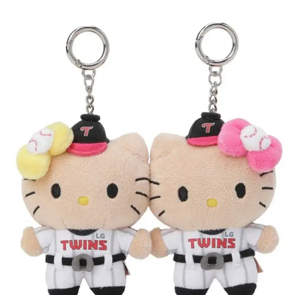 [BUNJANG] LG Twins Tanning Hello Kitty Magnet Doll Keyring / 바로배송) LG트윈스 태닝키티 마그넷 인형 키링