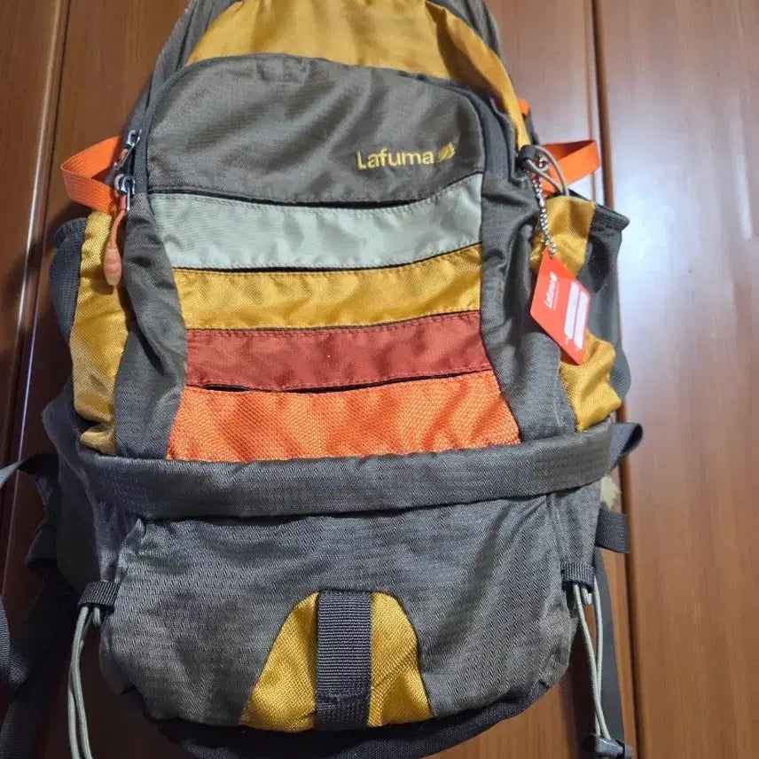 [BUNJANG] Lafuma Hiking Backpack Yellow/Gray / 라푸마 등산 배낭 옐로우/그레이
