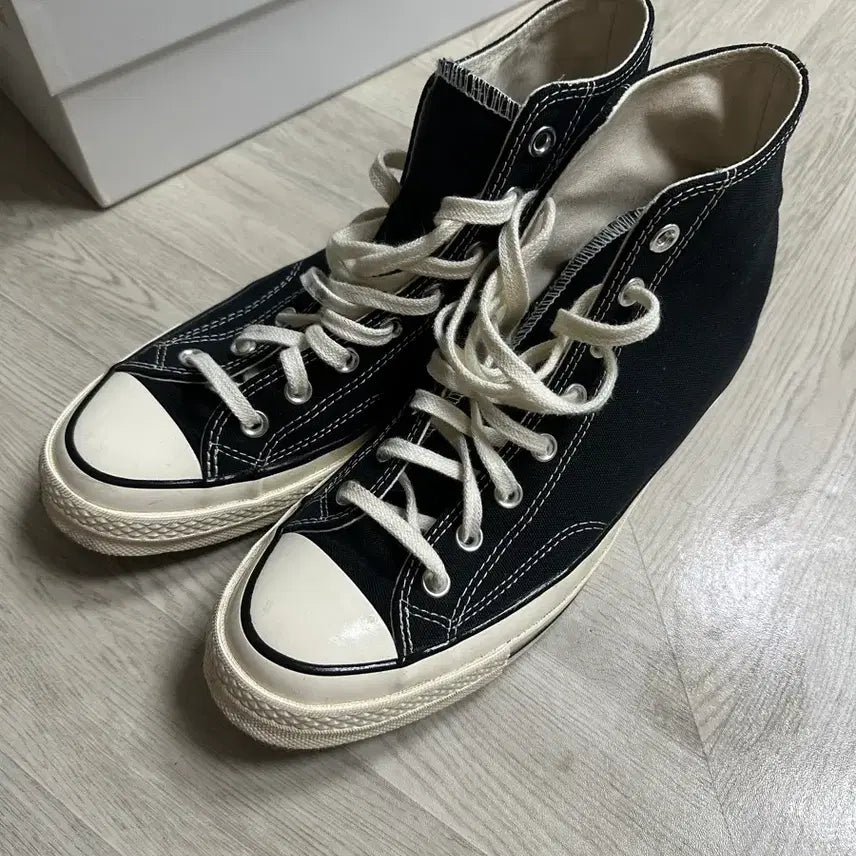 [BUNJANG] Converse Chuck 70 Classic High Top Black Sneakers / 컨버스 척 70 클래식 하이 블랙 275