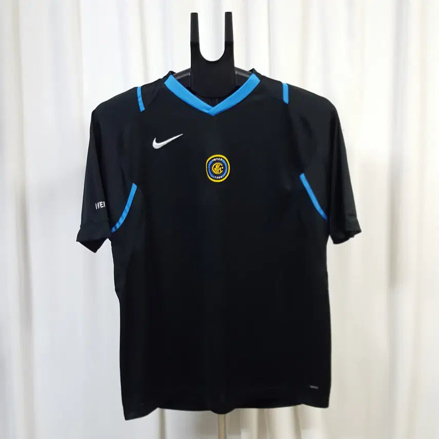 [BUNJANG] Nike Inter Milan Old School T-Shirt / 나이키 남성 인터밀란 올드스쿨 반팔 티셔츠 100 오일장 0331