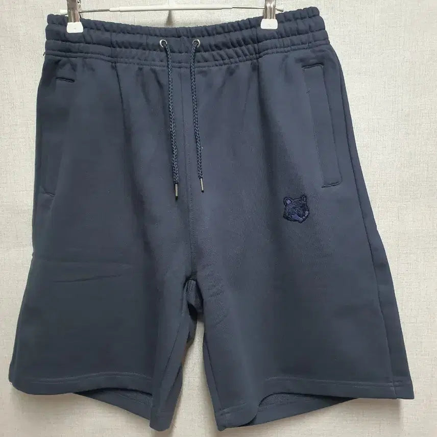 [BUNJANG] Maison Kitsuné Navy Logo Cotton Shorts / 메종키츠네 반바지 네이비L