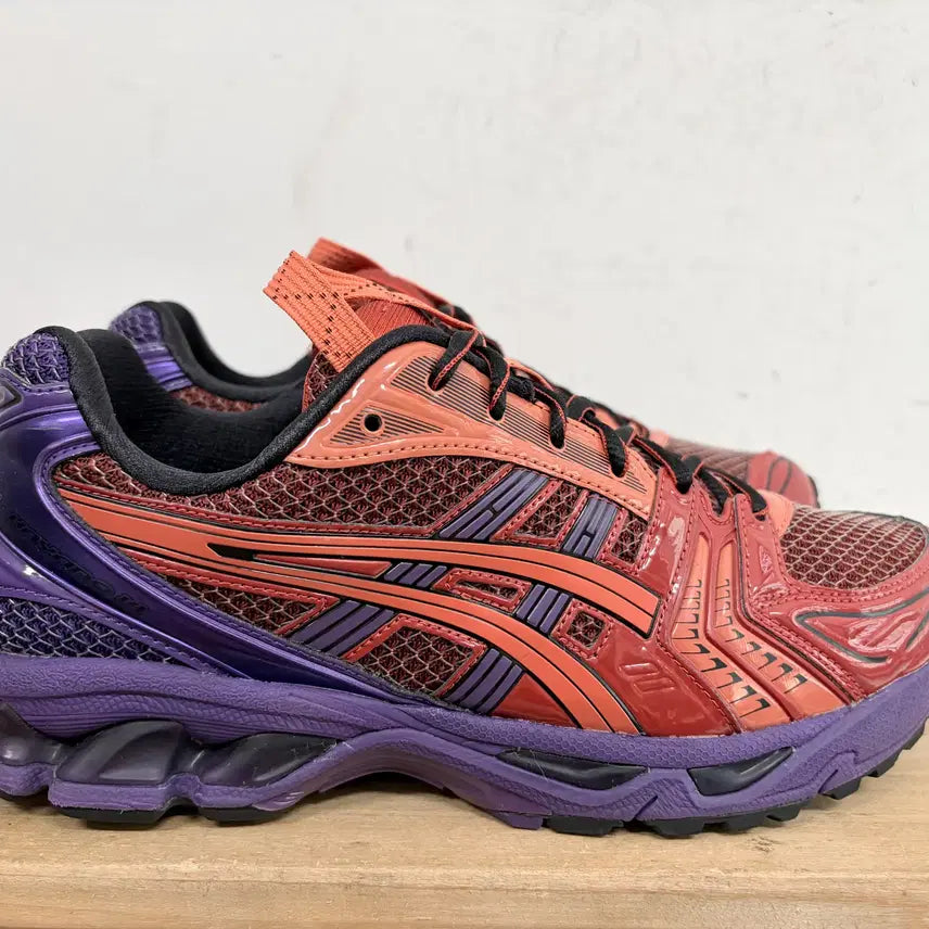 [BUNJANG] ASICS Gel-Kayano 14 Sneakers (Size 270) / 아식스 젤카야노14    270