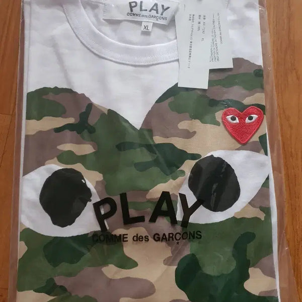 [BUNJANG] Comme des Garçons Play Camo Pattern T-shirt XL / 꼼데가르송 플레이 카모 패턴 반팔 티셔츠 XL