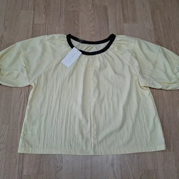 [BUNJANG] Yellow Puff Sleeve Blouse XL (77) / 옐로우 퍼프 소매 블라우스 XL(77)