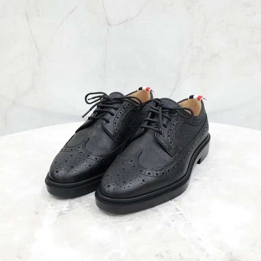 [BUNJANG] Thom Browne Women's Pebble Grain Lace-Up Loafers (Size 36) / 36 / 톰브라운 여성 페블그레인 레이스업 로퍼 FFO002G