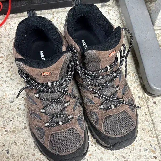 [BUNJANG] Merrell Moab 3 Gore-Tex Brakken Men's Hiking Shoes / 머렐 모압3 gtx 브라켄 고어텍스