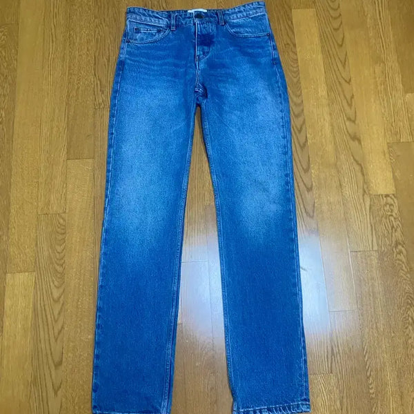 [BUNJANG] AMI Classic Fit Straight Denim Jeans - Size 31 / AMI 클래식 핏 스트레이트 데님 31