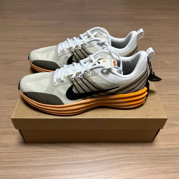[BUNJANG] Nike Lunar Roam Summit White Coconut Milk / 나이키 루나 롬 서밋 화이트 코코넛 밀크 285