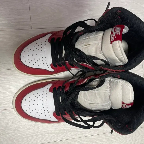 [BUNJANG] Air Jordan 1 Chicago (2015) / [270]조던1 시카고 2015