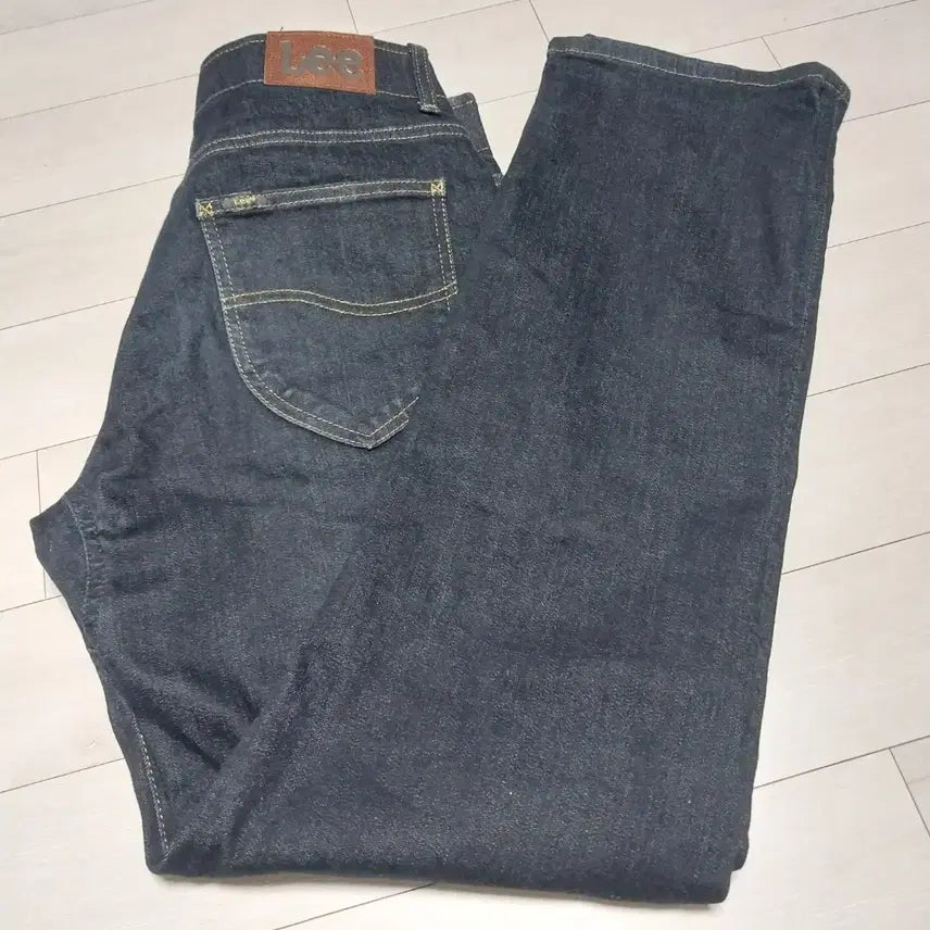 [BUNJANG] Lee Performance Series Extreme Motion Men's Jeans - Size 31 / Lee 퍼포먼스 시리즈 익스트림 모션 남성청바지31