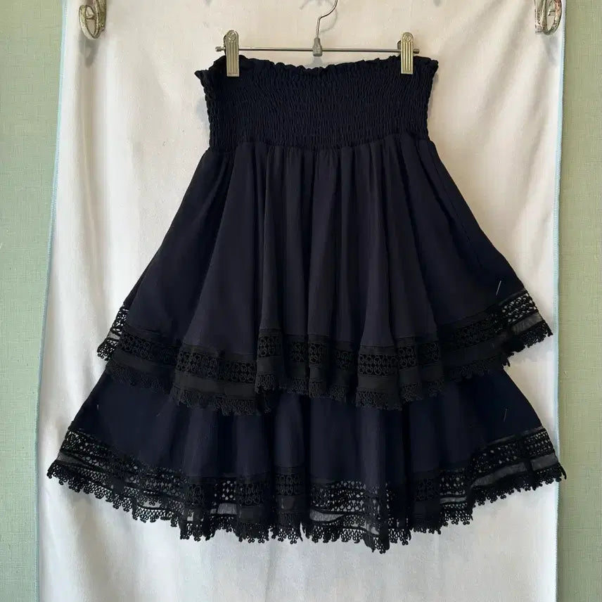 [BUNJANG] Maju Black Lace Tiered Skirt / Maju 마쥬 블랙 레이스 캉캉 스커트