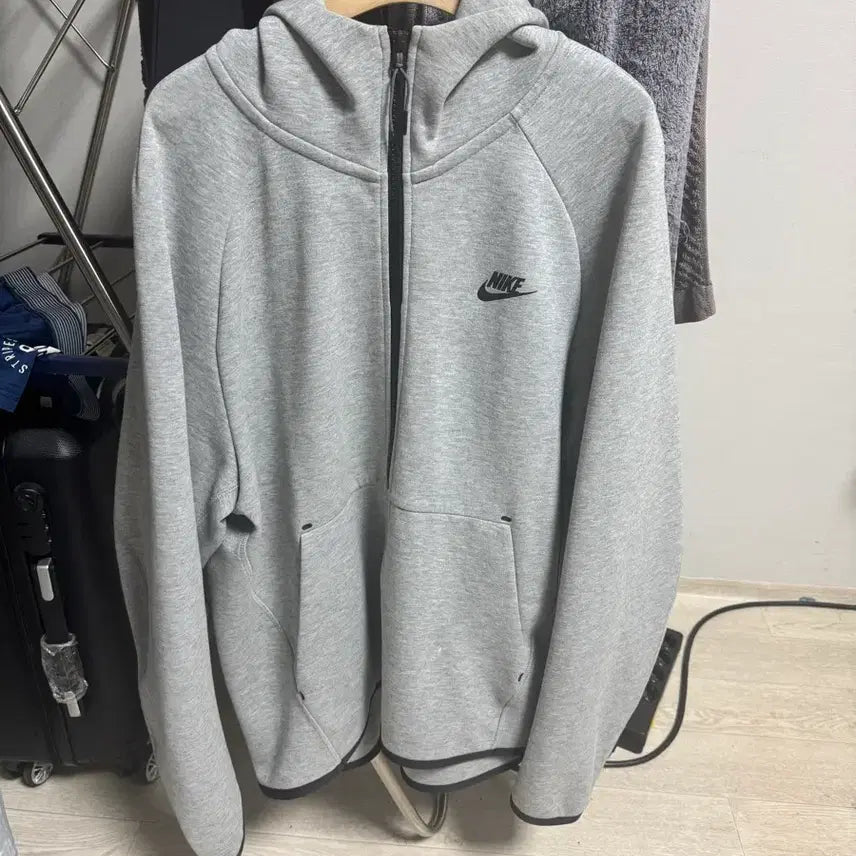 [BUNJANG] Nike Tech Fleece Hooded Zip-Up Gray / 나이키 테크 플리스 후드집업 그레이