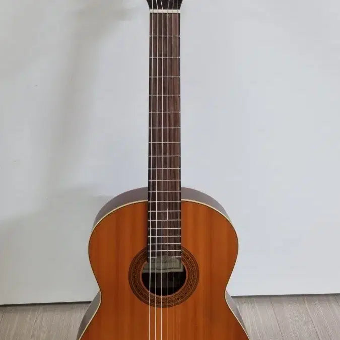 [BUNJANG] Samick SC-330 Solid Spruce Top Classical Guitar / 국내 삼익악기 제작 스프루스 탑솔리드 클래식기타 SC-330+소프트케이스
