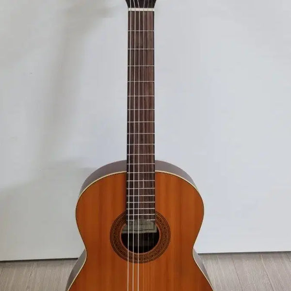 [BUNJANG] Samick SC-330 Solid Spruce Top Classical Guitar / 국내 삼익악기 제작 스프루스 탑솔리드 클래식기타 SC-330+소프트케이스