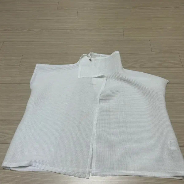 [BUNJANG] Issey Miyake Square Stretch Pleats Cardigan White / 미 이세이미야케 스퀘어스트레치 플리츠가디건 화이트