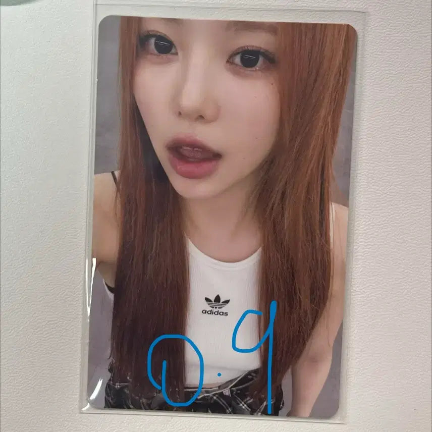 [BUNJANG] Hearth & Heart Ian Berry Celadon Lucky Draw Photocard / 결제순) 하투하 이안 베리즈 슴스 럭드 포카 판매