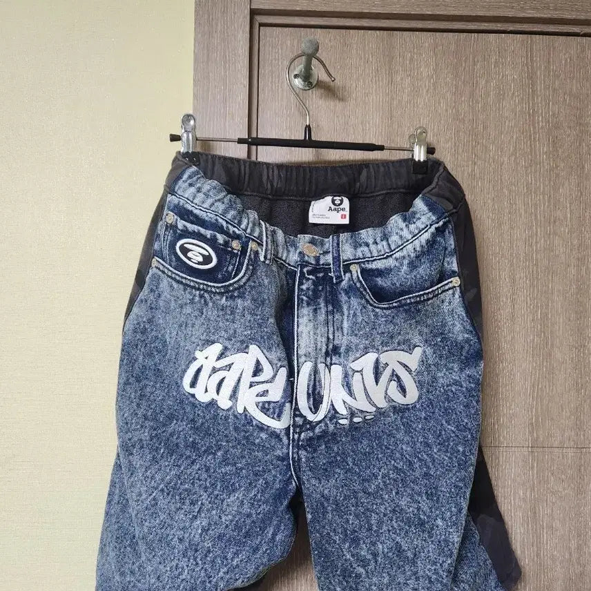 [BUNJANG] BAPE APE Shorts / 베이프 에이프 반바지