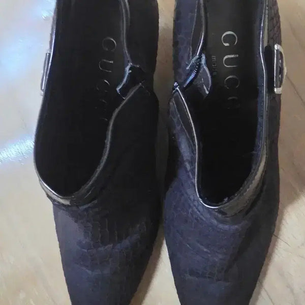 [BUNJANG] Gucci 37.5 Python Pattern Ankle Boots / 구찌 37.5앵클 부츠 뱀피 무늬.상태좋아요 절충 가능
