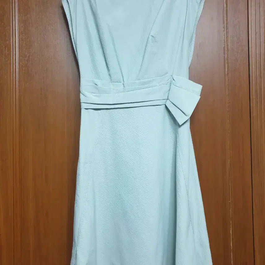 [BUNJANG] Mint Midi Dress with Pearl Embellishment and Ribbon Detail / 마인원피스