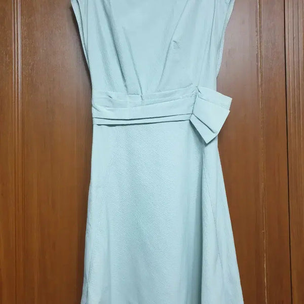 [BUNJANG] Mint Midi Dress with Pearl Embellishment and Ribbon Detail / 마인원피스