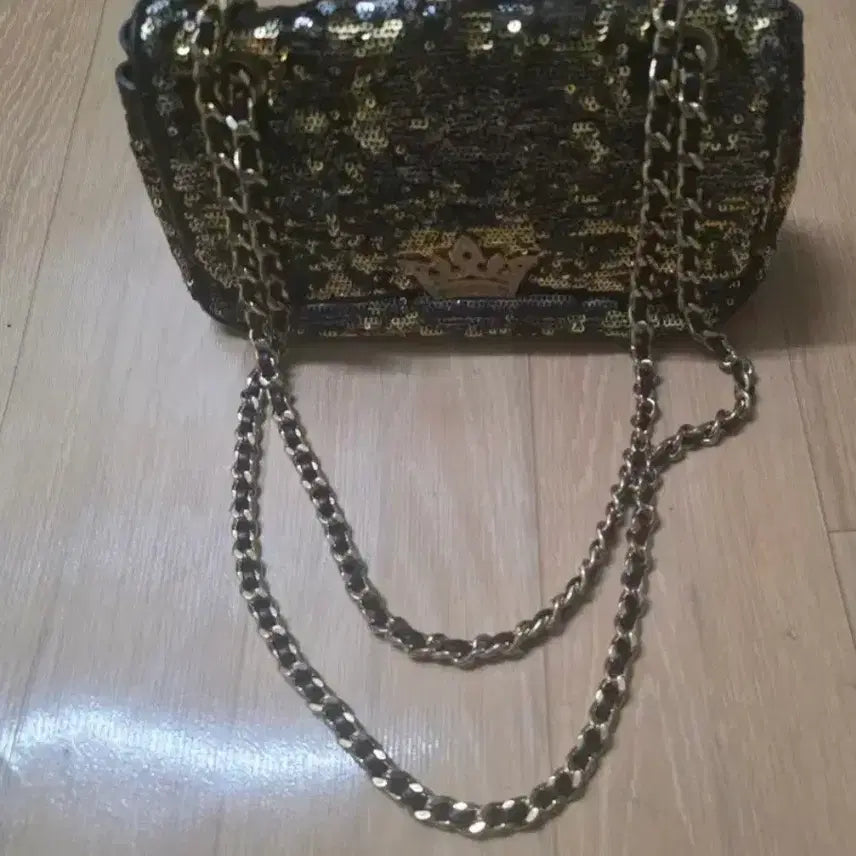 [BUNJANG] J.ESTINA Sequin Chain Bag / 제이에스티나 스팽글 체인백.8만원  가방. 상태좋아요