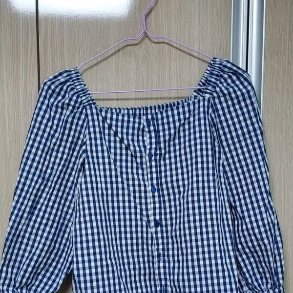 [BUNJANG] Checkered Square Neck Puff Sleeve Summer T-Shirt / 시원한 여름티