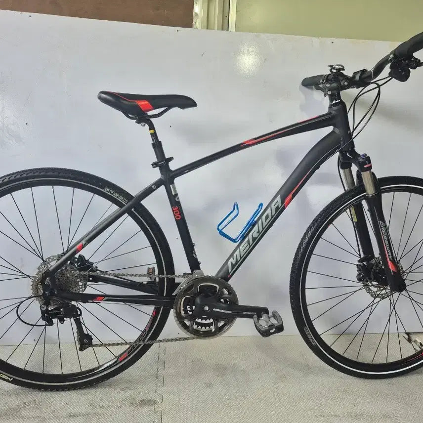 [BUNJANG] 2017 Merida Crossway 300 Hybrid 30-Speed Bicycle / 2017년형 메리다 크로스웨이 300 하이브리드 30단 자전거