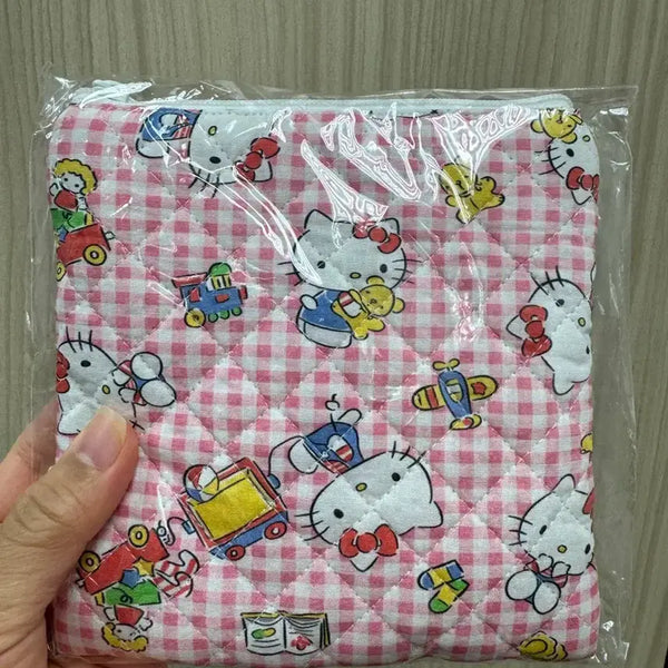 [BUNJANG] Hello Kitty Check Quilting Handmade Pouch / 헬로키티 체크 퀼팅  핸드메이드 파우치