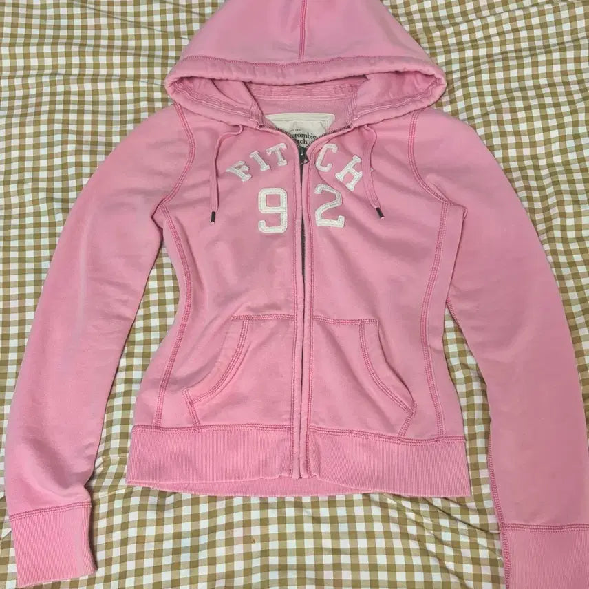 [BUNJANG] Abercrombie & Fitch Slim Fit Pink Hoodie Zip-Up / 아베크롬비 딱붙핏 핑크 후드집업