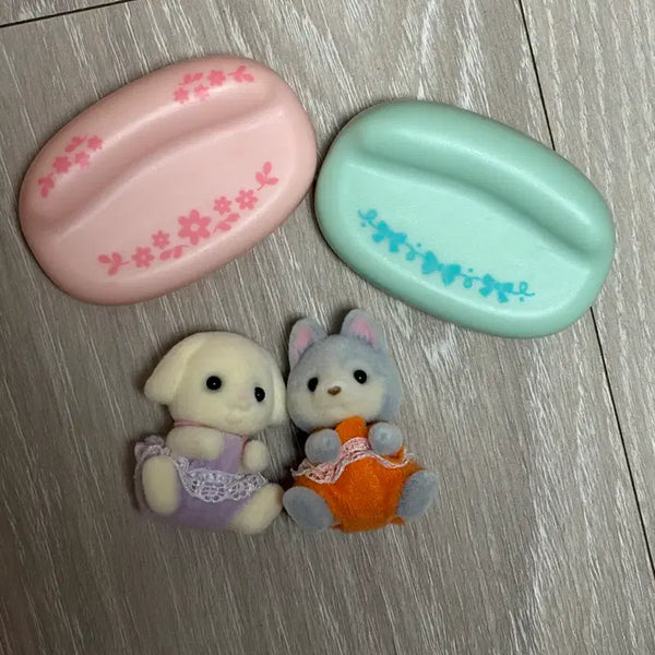 [BUNJANG] Sylvanian Families Baby Dog & Cat Bundle Set / 실바니안 아기 강아지 고양이 일괄