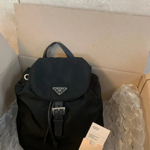 [BUNJANG] Prada Pocono Vintage Chain Backpack Silver Tone / 프라다 포코노 빈티지 체인 백팩 은장
