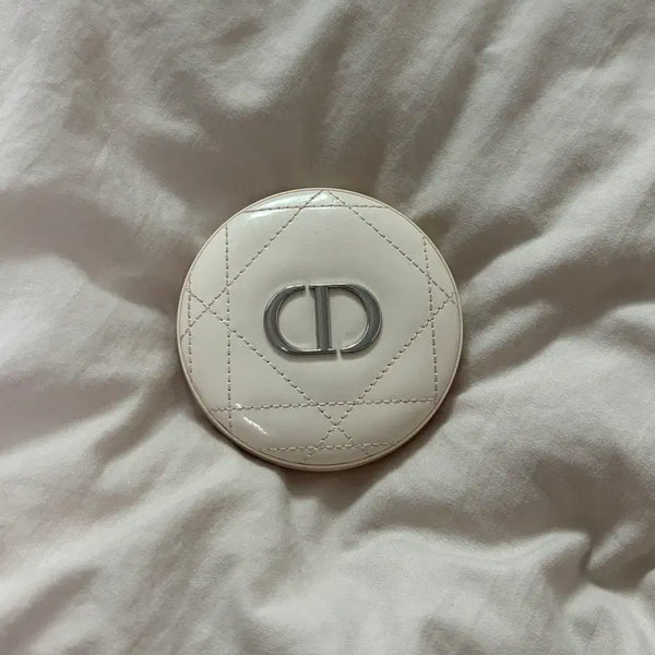 [BUNJANG] Dior Diorskin Forever Couture Luminizer Highlighter Pink Glow / 디올 꾸뛰르 루미나이저 하이라이터 핑크글로우