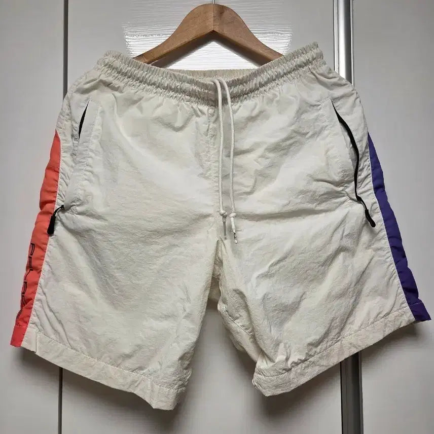 [BUNJANG] Palace Fader Shell Shorts White M / [M] 팔라스 페이더 쉘 쇼츠 화이트