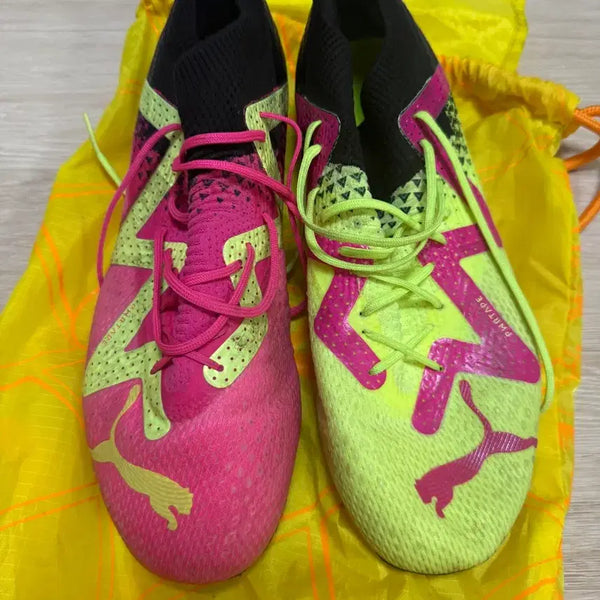 [BUNJANG] Puma Future 22 FG Soccer Cleats / 푸마 축구화 퓨처 얼라이브트 22 FG 핑크/형광 275