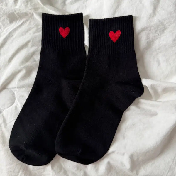 [BUNJANG] New Black Heart Socks / 새상품 :) 하트 양말 블랙컬러