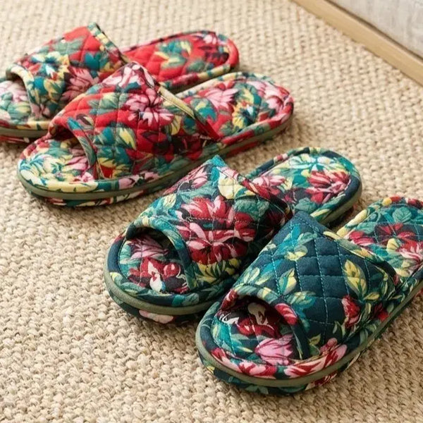 [BUNJANG] Floral Pattern Quilted Cushion Slippers / 플로럴 패턴 퀼팅 쿠션 슬리퍼