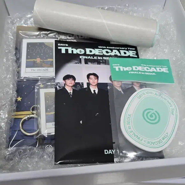 [BUNJANG] DAY6 First Concert Entry Gift Bundle Set Sealed / 데이식스 첫콘 입장+마데기프트  미개봉