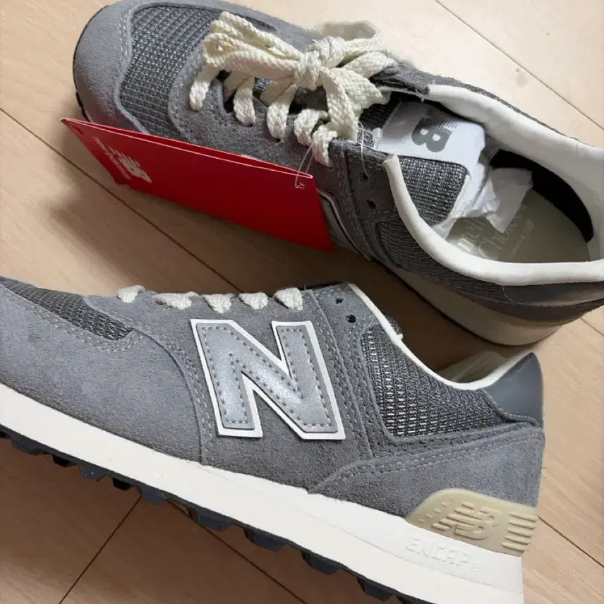 [BUNJANG] New Balance 574 Suede Sneakers Grey / 뉴발란스 574 그레이 스웨이드 스니커즈