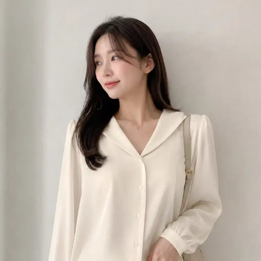 [BUNJANG] 11AM Sailor Collar Blouse 24SS / 11AM 세일러 카라 블라우스 24SS