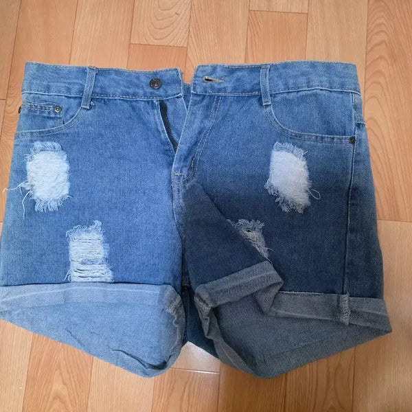 [BUNJANG] Distressed Light Wash Denim Shorts (Plus Size) / 청반바지 빅사이즈