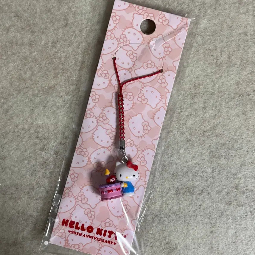 [BUNJANG] Hello Kitty 50th Anniversary Kitthy Strap / 헬로 키티 전시회 50주년 키티스트랩